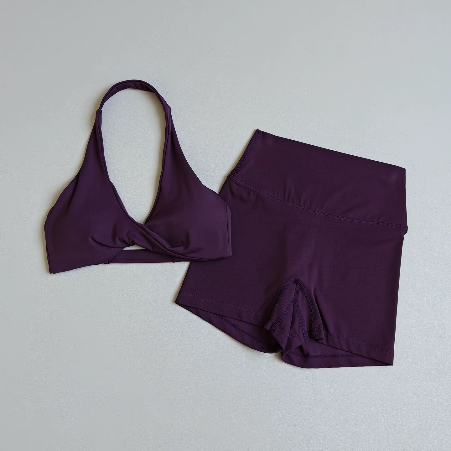 Completo da Yoga per Donna 2 P - Sports Bra Racerback recensione e prezzo